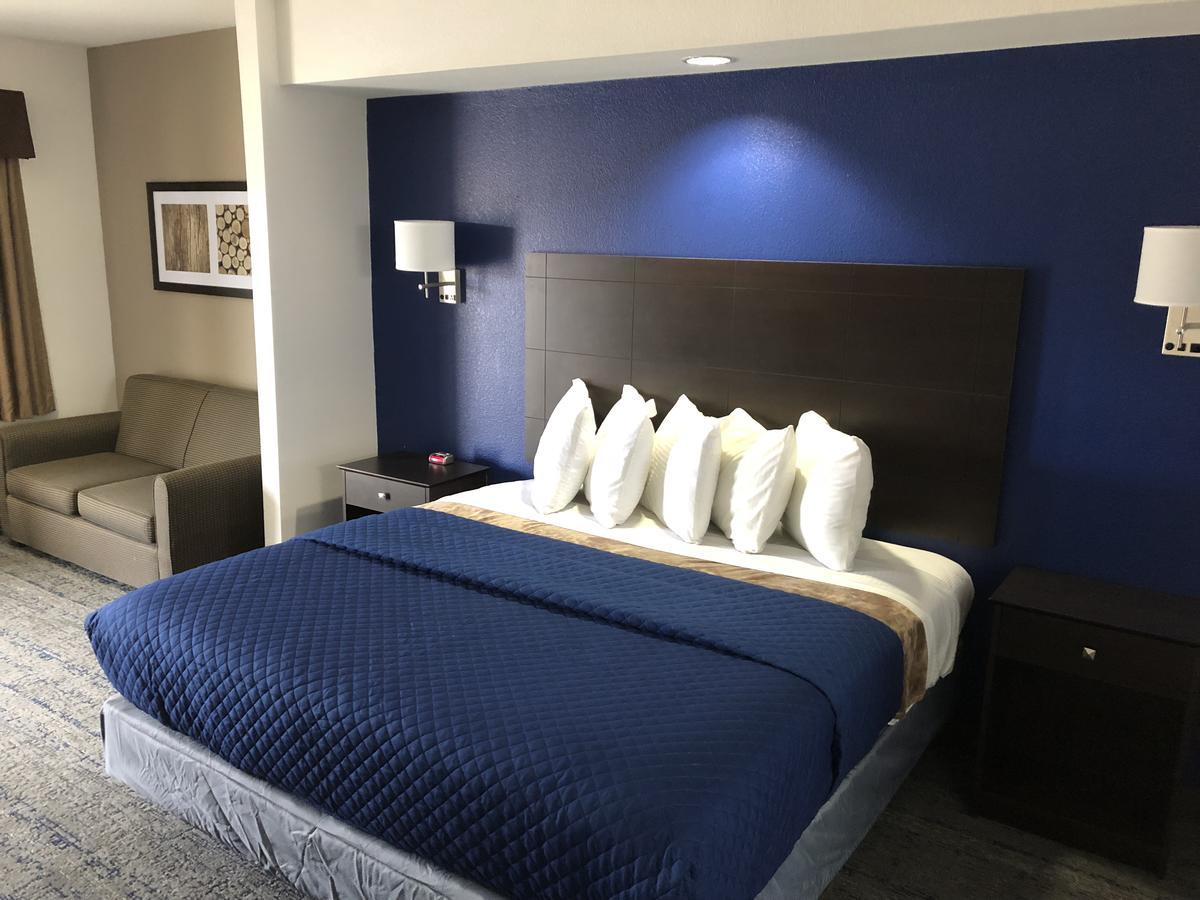 Executive Inn And Suites Joaquin מראה חיצוני תמונה
