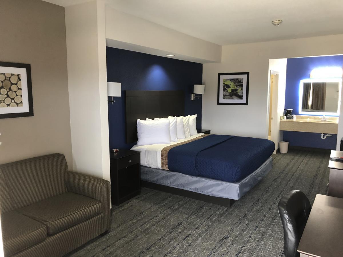 Executive Inn And Suites Joaquin מראה חיצוני תמונה